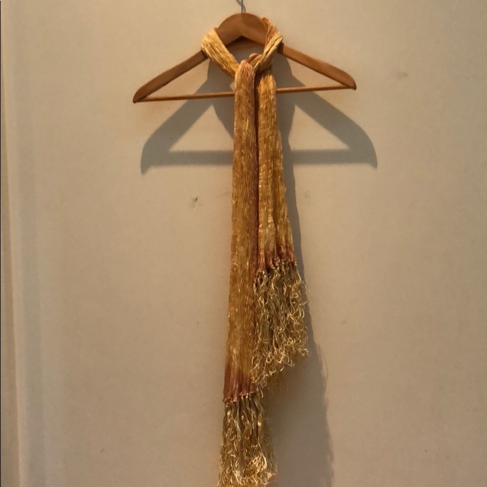 Italian scarf